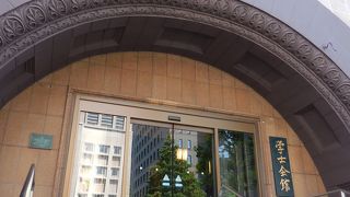 国の登録有形文化財ですがいまだ現役です