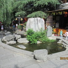 博愛路の交差点。