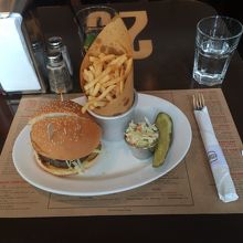 Aussie　Wagyu　burger　set