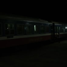 クァンガイ駅に着いたのは、朝の４時です。まだ真っ暗です。