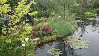 本館屋上に空中庭園