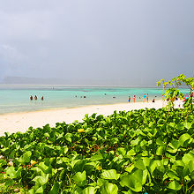 ちょっと雨が降りましたが、すぐに止みました。