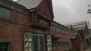 小樽運河にある赤レンガ倉庫。