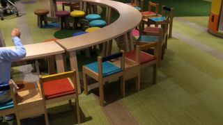 駐車場広い！遊具もある！