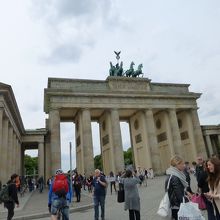 観光客がいっぱいいました．