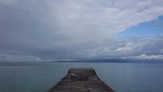 是非、桟橋の先端に立って・・・