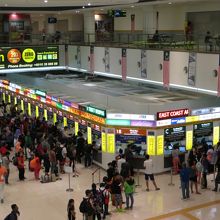 券売窓口(1番→18→C→B→A番)