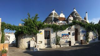 絵本の中の様な街です