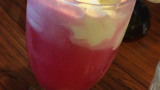 ★赤いクリームソーダ