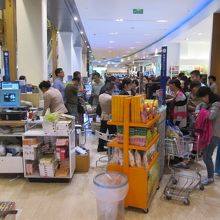 キングパワー ダウンタウン デューティーフリーモール