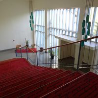 荷物をもって２階へ。　緩やかな階段です。