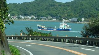 お天気さえ良ければ、海の景色も山の景色も楽しめるドライブ・ロード