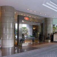 入口を入ると…