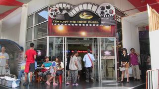 単なる映画館ではない