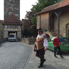 レーダー門の外側