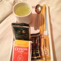 煎茶、紅茶、コーヒーが用意されています