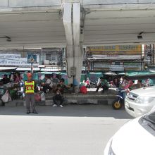 プラトゥーナム市場