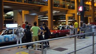 最近カード可の上級タクシーも搭乗。ただ基本現金払いです