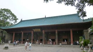 随所にイスラムのモチーフが