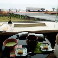 ラウンジでウエルカムドリンク