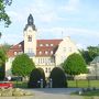 メクレンブルク地方の典型的な風景の中にある古城ホテル　ヴェンドルフ城 