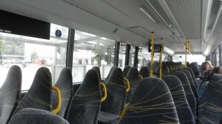 近郊に行くのに便利です。