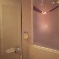 ハンドシャワーはありません