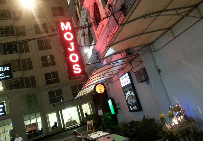 Mojo's