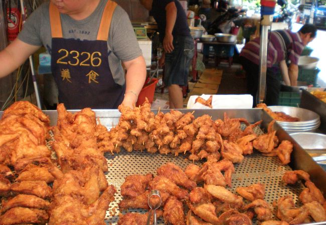 その場で揚げてます。