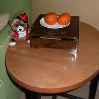 部屋ではコンラッド・ベアが歓迎してくれます