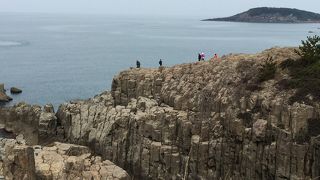 東尋坊の安山岩