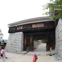 松山城大手門