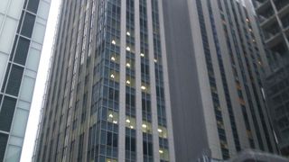 丸の内の新名所