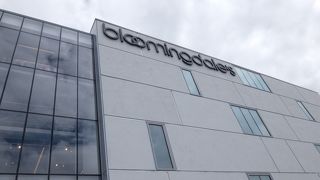 ブルーミングデールズ (スタンフォード ショッピングセンター店)