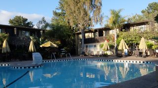 ダイナーズ プールサイド レストラン