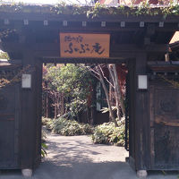 宿の入口。ここから入ると...！！！