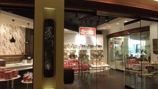 今やハワイ土産と言えば…