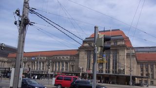 100年の歴史を持つ巨大なターミナル駅