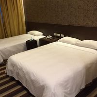 シングルベッド+キング?クイーン?ベッド