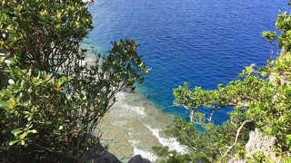 眼前に沖縄の青い海