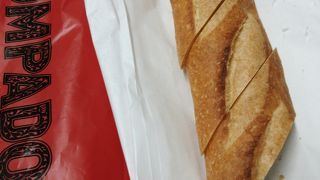 駅近で便利です