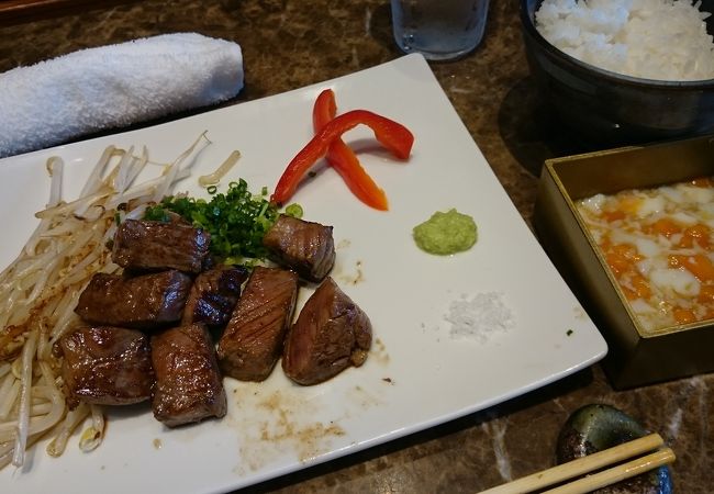 満足度高い鉄板焼き屋さん。景色も、最高