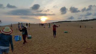 ホワイト・サンドデューンと較べたら規模も小さいし幻想的でもない。