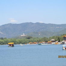 対岸の建物、時間が無いので眺めるだけです。