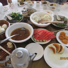 飲茶料理です。大勢に対応するのは最適です