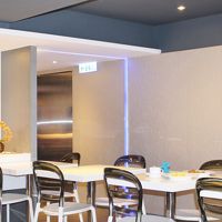 モダンな感じのレストラン