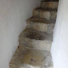 最初は、石段のらせん階段