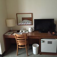 テレビは液晶・・・当然か（笑）、ＷｉＦｉあり！