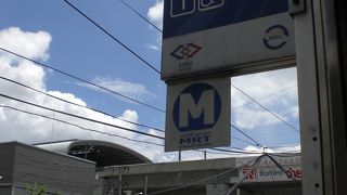 地下鉄ＭＲＴペチャプリー駅は、マッカサン駅に近く、スワンナプーム空港への移動が便利になりました。