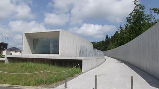 初めて観た写実絵画のその緻密さにただただ驚き！！